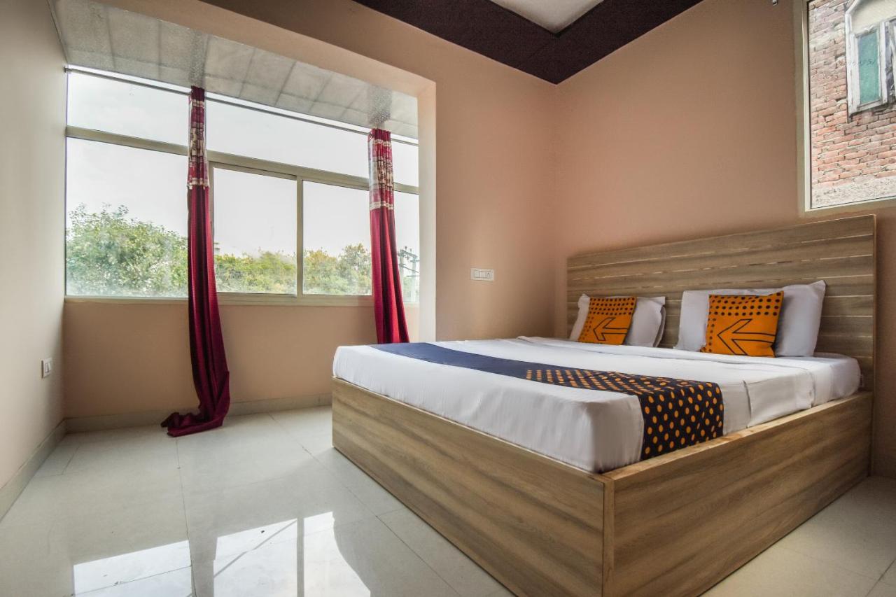 Hotel O Hi Tech Panchkula Εξωτερικό φωτογραφία