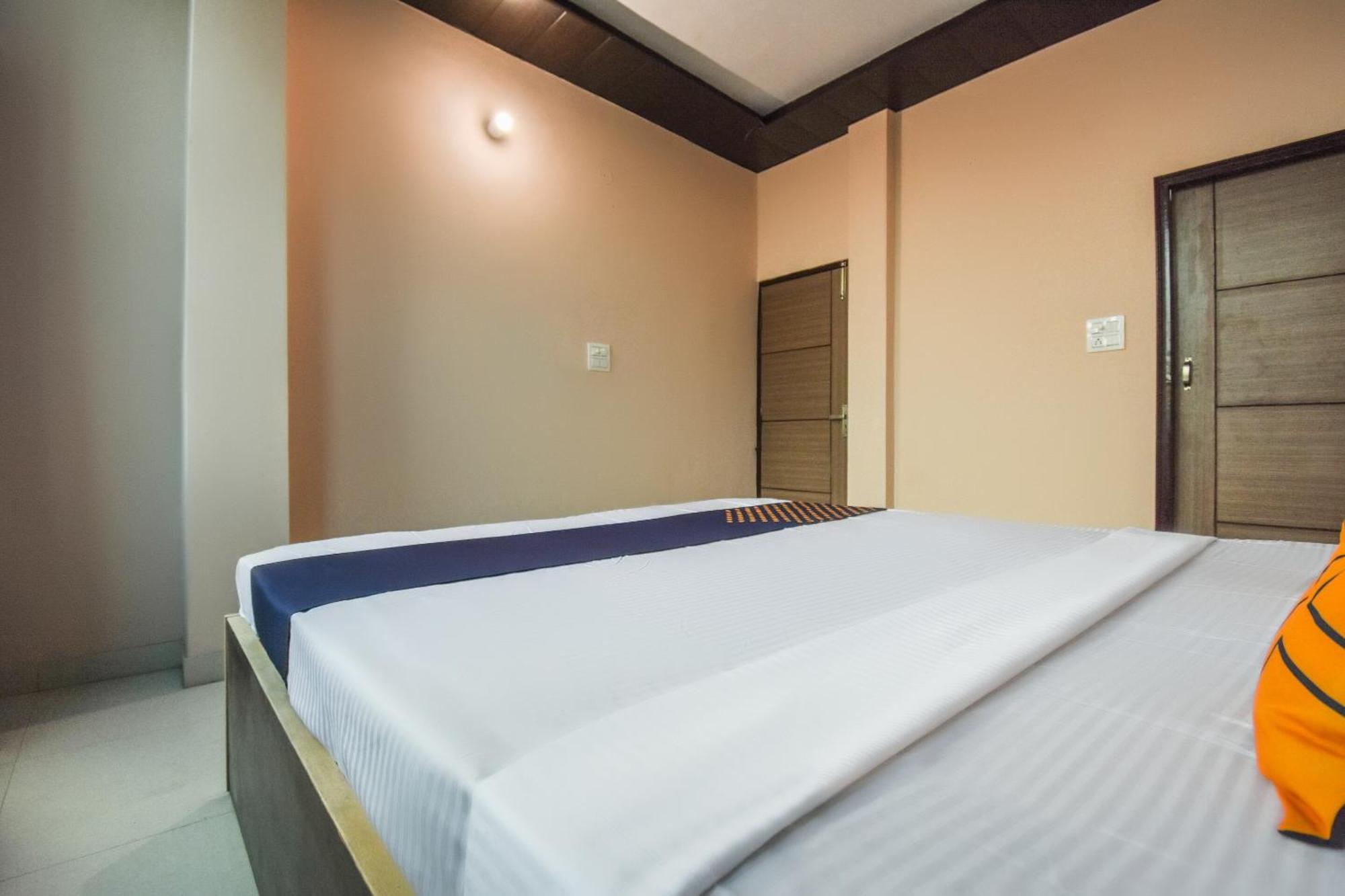 Hotel O Hi Tech Panchkula Εξωτερικό φωτογραφία