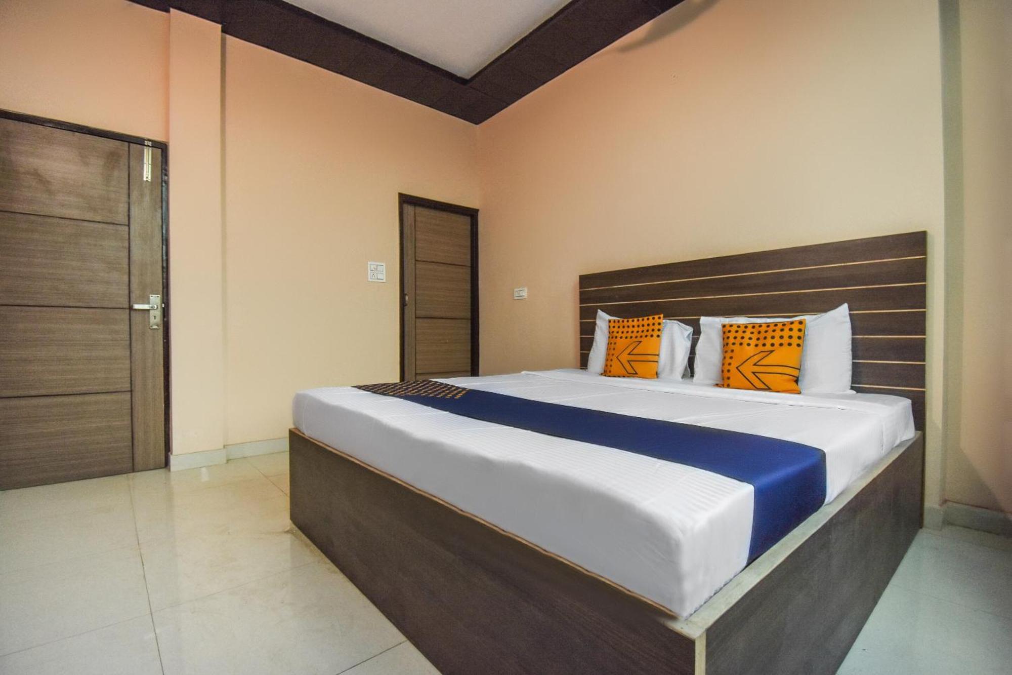 Hotel O Hi Tech Panchkula Εξωτερικό φωτογραφία